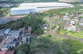 Água ainda não deu trégua em Jaboatão Água ainda não deu trégua em Jaboatão