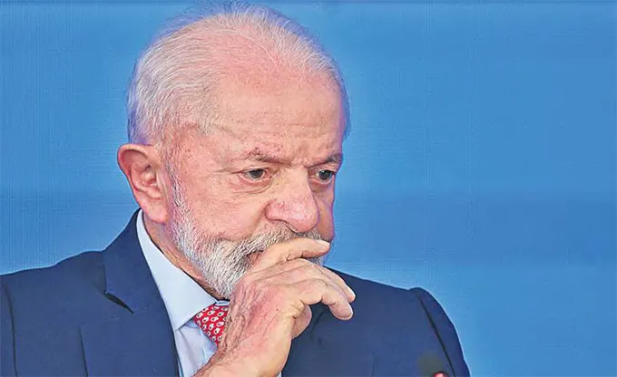 Pesquisa apontou a pior avaliao positiva do presidente em todos os seus mandatos (EVARISTO SA/AFP)