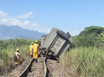 Dilatao dos trilhos acabou fazendo vago tombar (REPRODUO)