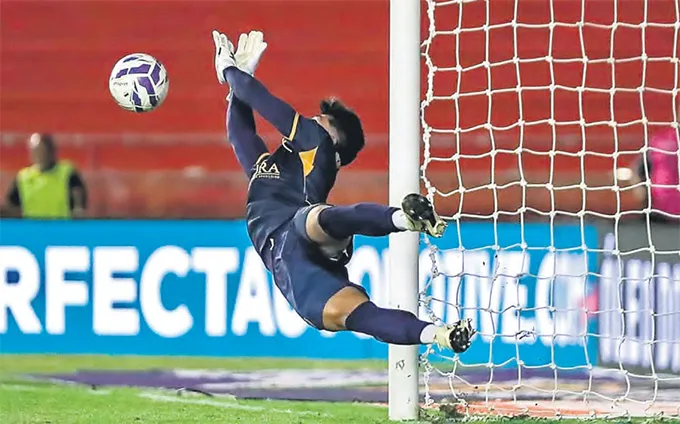 Goleiro Fabian Volpi  destaque. Preparador, Hugo Rodrigues, explicou mtodo utilizado (RAFAEL VIEIRA / DP FOTO)