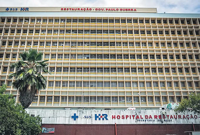 Segundo informaes do hospital, a criana chegou com ferimentos graves ao local (RAFAEL VIEIRA/DP FOTO)