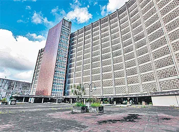 O edifcio sediou a Sudene at o incio dos anos 2000 (ARNALDO SETE/ARQUIVO DP)