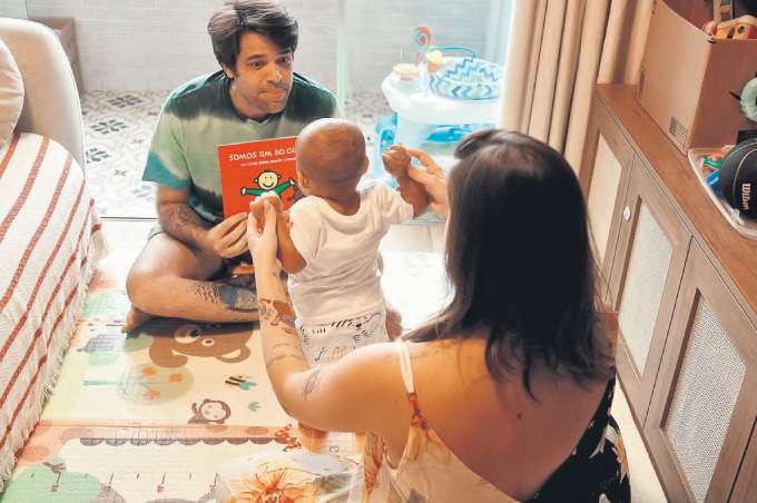 Francisco se tornou filho de Maria Eduarda e Joo Guilherme aos dois meses de vida, dando continuidade  histria (MARINA TORRES/DP FOTO)