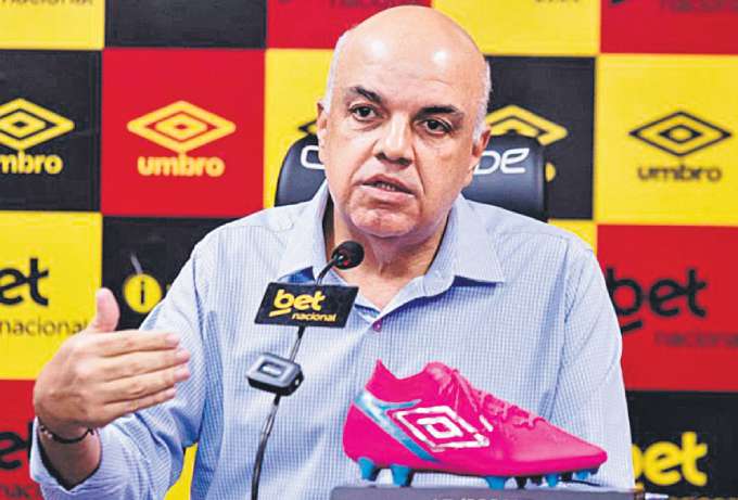 Yuri Romo tentou passar confiana que a reao do Sport no Brasileiro  possvel (PAULO PAIVA/SPORT)