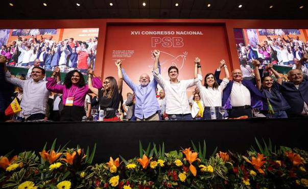Gestor afirmou que Lula ir receber em 2026 "uma bancada dobrada de tamanho" (RODOLFO LOEPERT/PSB)