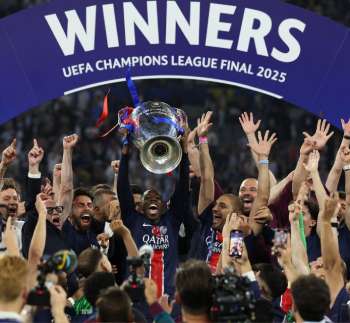 Paris Saint-Germain conquistou taa pela primeira ve (FRANCK FIFE/ AFP)
