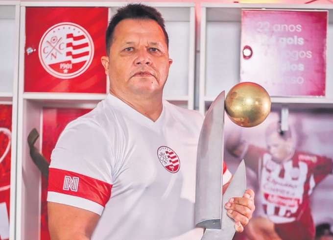Campanha "Todos com Kuki" foi lanada. Todo o valor arrecadado ser para o tratamento do dolo (DIVULGAO)