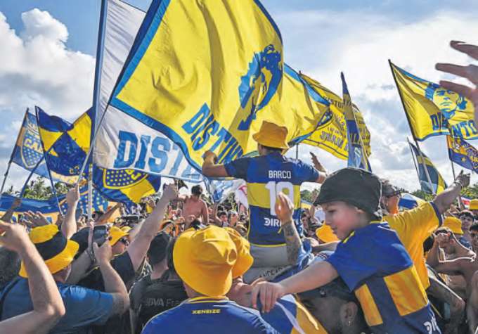 Fantica torcida do Boca Juniors invadiu a Flrida (PATRICIA DE MELO MOREIRA/AFP)