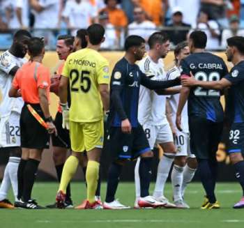 Rudiger acusou Gustavo Cabral de racismo no jogo (PAUL ELLIS / AFP)