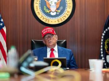 Donald Trump acompanhou o ataque da Casa Branca (AFP)
