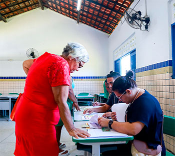 Cerca de trs milhes de filiados estavam aptos a votar (CRYSLI VIANA/DP FOTO)
