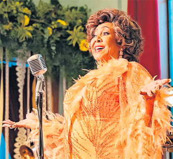 A diva Alcione volta a Pernambuco para cantar em Caruaru (MANOELLA MELLO/DIVULGAO)