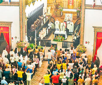 A Festa do Carmo chega em sua 329 edio no Recife (CRYSLI VIANA/DP FOTO)