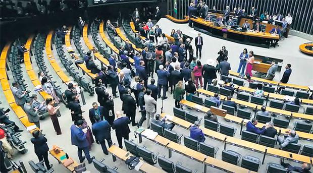 Congresso recebeu mais de R$ 1 bilho do governo federal durante embate sobre o IOF (LULA MARQUES/AGNCIA BRASIL)