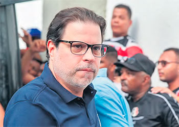 Presidente do Santa Cruz mantm confiana na SAF (RAFAEL VIEIRA/DP)