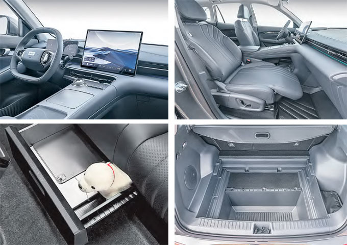 O EX5 se destaca pelo conforto interno, que inclui descanso para as pernas do carona, gaveta sob os bancos traseiros e multimdia de 15,4 polegadas (FOTOS: GEELY/DIVULGAO)