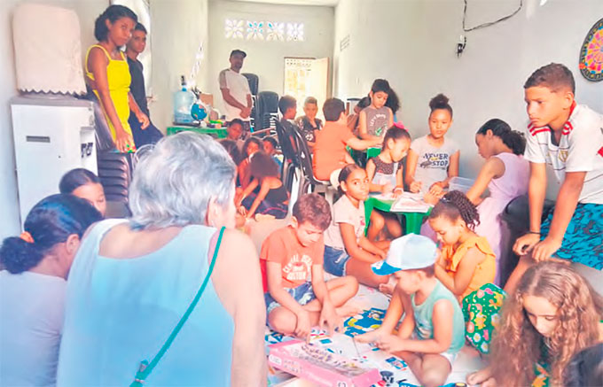 As aes do projeto so voltadas, em grande parte, para crianas e adolescentes (DIVULGAO)