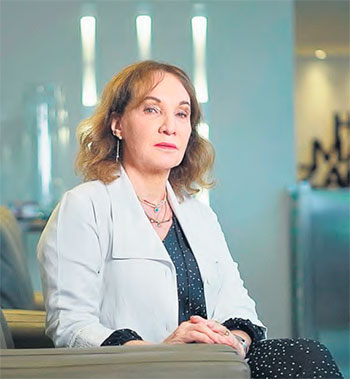 "Essa abordagem interdisciplinar  essencial e imprescindvel para as avaliaes.", Helena Carneiro Leo, Reumatologista (FRANCISCO SILVA/DP FOTO)