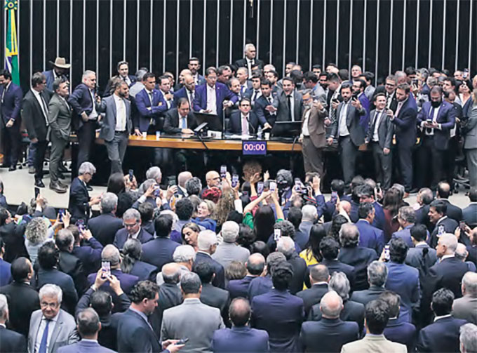 Sesso foi marcada por tumultos e nimos acirrados (BRUNO SPADA/CMARA DOS DEPUTADOS)
