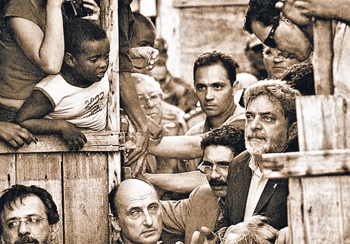 H 22 anos, presidente Lula garantiu urbanizao da localidade durante a visita (TERESA MAIA/ARQUIVO DP)